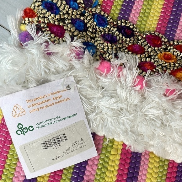 NWT Colorful Handmade Woven Fringed Boho Clutch - Picture 2 of 10